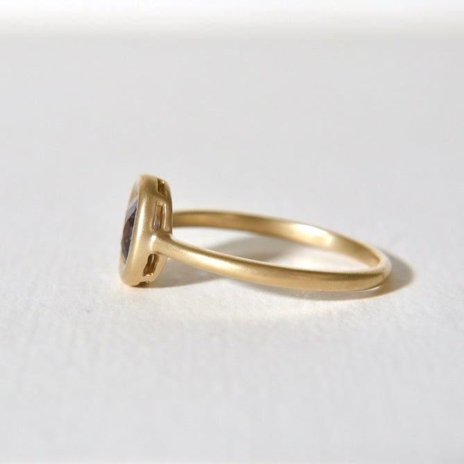 Silky Satin Grey Spinel Ring