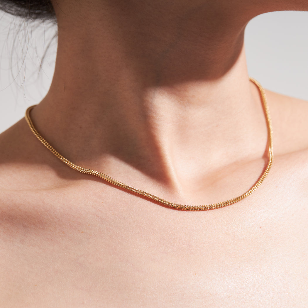calista gold chain, 9k solid gold. thick and strong. easy to stack, 41cm