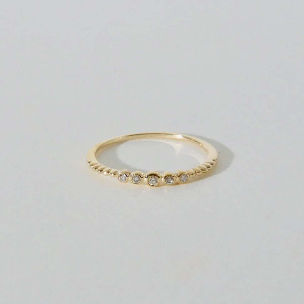 Lucky 5 Diamonds Ring