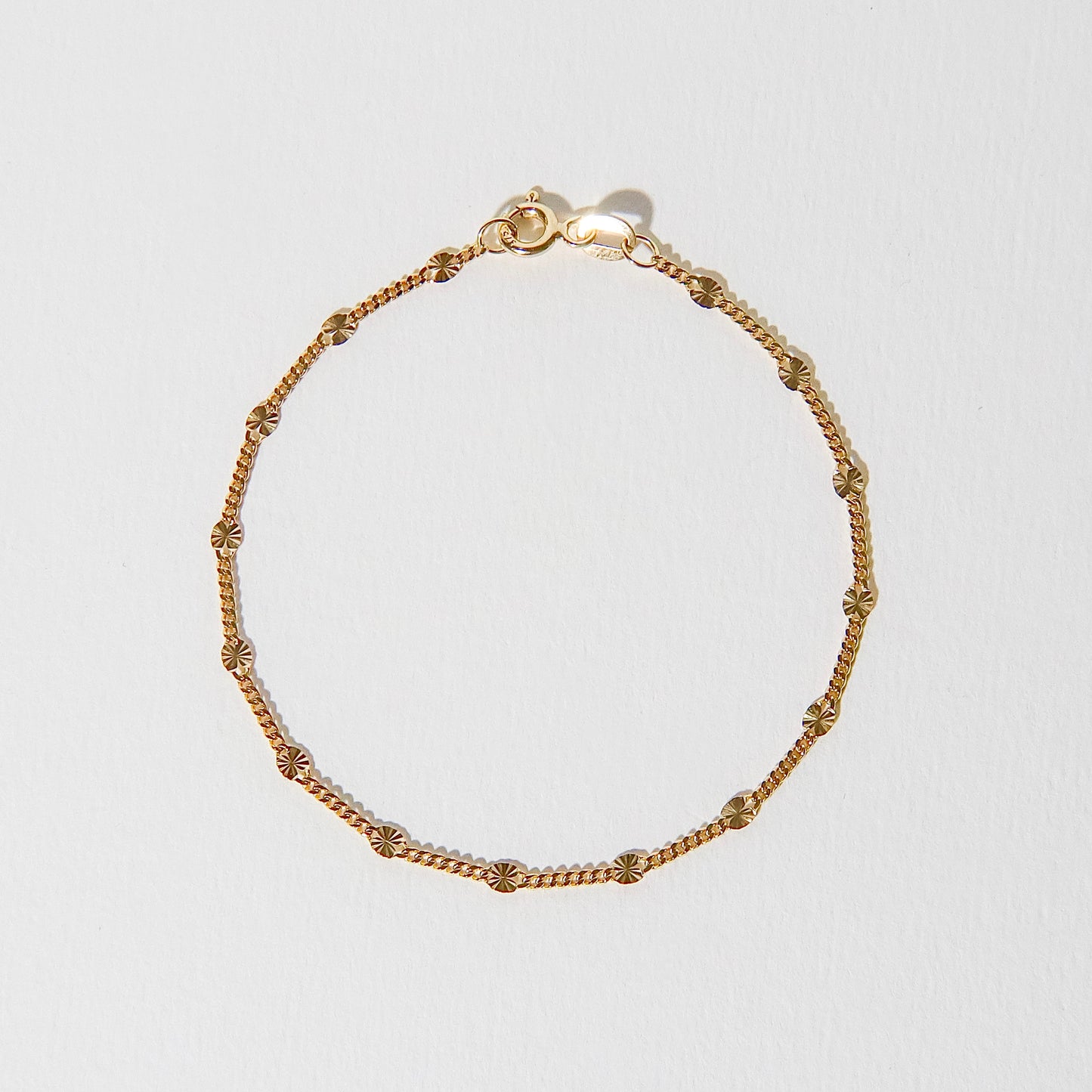 gold bracelet with gold disk 9k jewelry